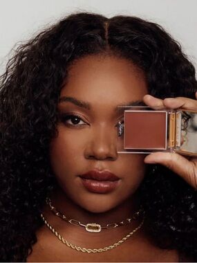 New Dominique Silk Tone Cream Bronzer Rich Bronze Warm Brown Shade